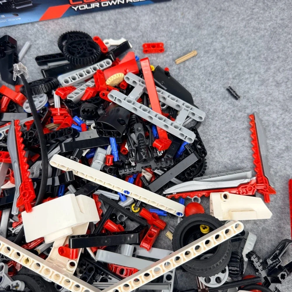 LEGO Mindstorms EV3 31313 Robotics Set Programmable Brick Motors Sensors
